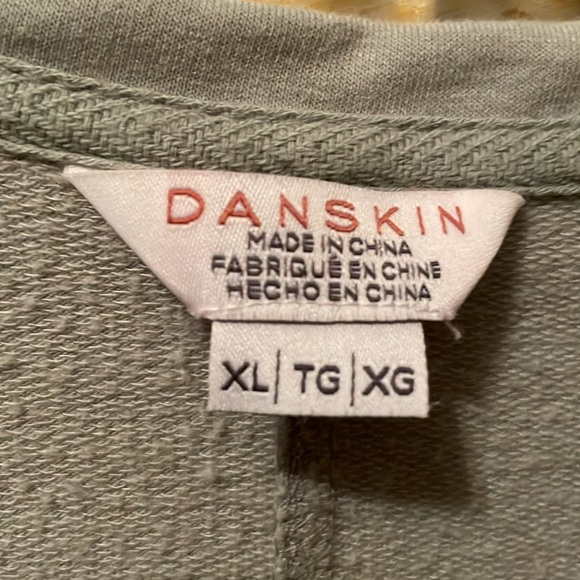 2 tops XL French terry Danskin loose fit soft knit - sage green & light gray - Picture 3 of 11